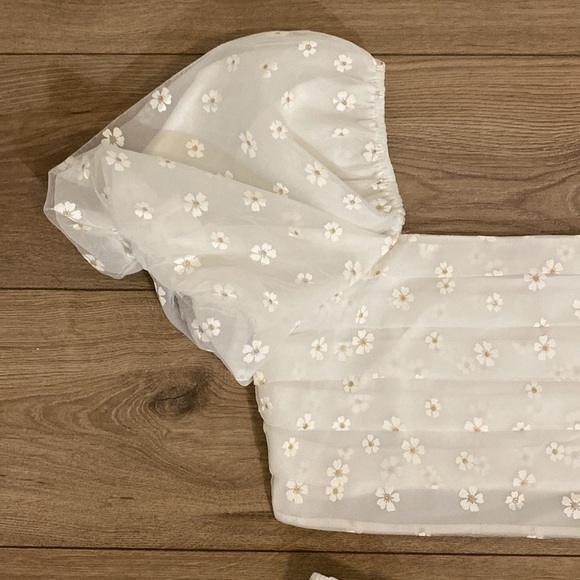 NWOT Buddy Love Cutie Skirt Top Set English Daisy Bridal White & Gold Medium - Picture 6 of 11